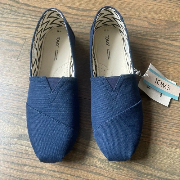 NWT TOMS Alpargata Navy Recycled Cotton Canvas Women size 11 - Picture 1 of 10